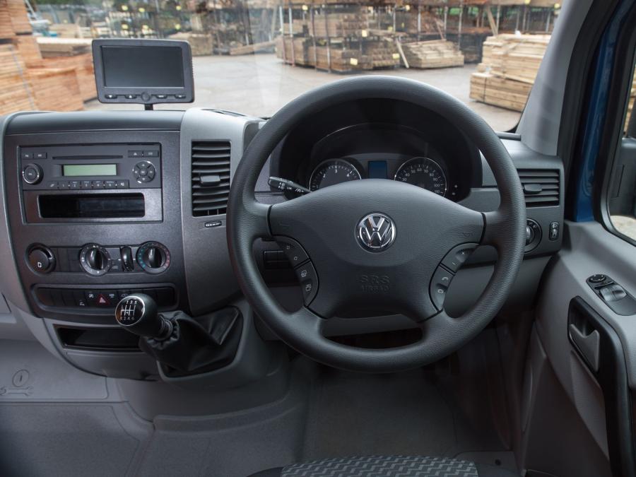  Volkswagen Crafter High Roof Van 2011 года  (UK) (фото 17 из 21)